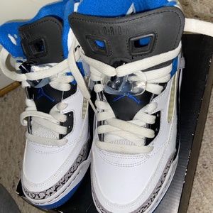 Jordan 5 GS Spizike Blue Cement